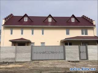 8-к будинок Київ, Деснянський, 1500 $/міс.