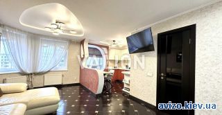 Продам 3-комнатную квартиру, Софиевская Борщаговка