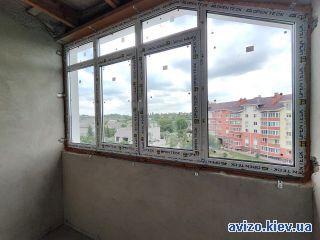 Продажа <a class='adt__geo' href='/nerukhomist/prodazh-kvartyr-budynkiv/kvartyry/kyivska-oblast/q-3-кімнатні/'>3 кімнати</a>-комнатной квартиры, Хотов