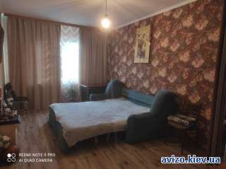 м. Познякипр. Григоренко 12  для девушки