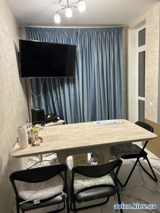 Продажа <a class='adt__geo' href='/nerukhomist/prodazh-kvartyr-budynkiv/kvartyry/kyivska-oblast/q-2-кімнатні/'>2 кімнати</a>-комнатной квартиры, Бровары