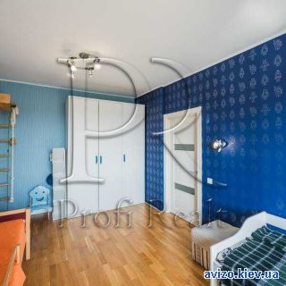 Продается 2 кімнати-комнатная квартира, ст.м. Академгородок