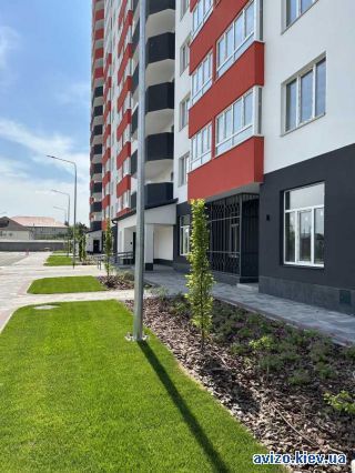Продаю <a class='adt__geo' href='/nerukhomist/prodazh-kvartyr-budynkiv/kvartyry/kyivska-oblast/q-1-кімнатні/'>1 кімната</a>-комнатную квартиру, Бровары