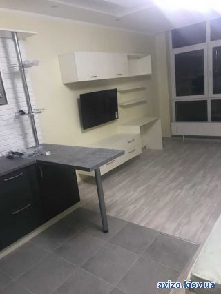 Сдам <a class='adt__geo' href='/nerukhomist/orenda-kvartyr-budynkiv/kvartyry/kyiv-misto/q-1-кімнатні/'>1 кімната</a>-комнатную квартиру