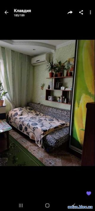 Сдается <a class='adt__geo' href='/nerukhomist/orenda-kvartyr-budynkiv/kimnaty/kyiv-misto/q-3-кімнатні/'>3 кімнати</a>-комнатная комната, ст.м. Харьковская