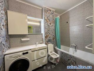 Продажа <a class='adt__geo' href='/nerukhomist/prodazh-kvartyr-budynkiv/kvartyry/kyiv-misto/q-1-кімнатні/'>1 кімната</a>-комнатной квартиры, ст.м. Берестейская