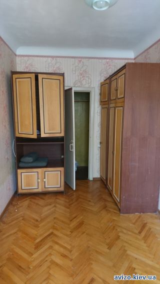 Продажа <a class='adt__geo' href='/nerukhomist/prodazh-kvartyr-budynkiv/kimnaty/kyiv-misto/q-2-кімнатні/'>2 кімнати</a>-комнатной квартиры