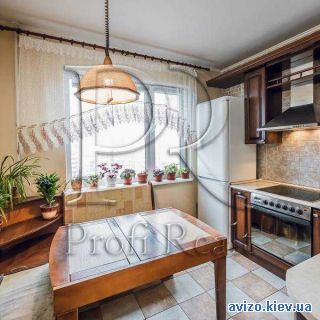 <a class='adt__geo' href='/nerukhomist/prodazh-kvartyr-budynkiv/kvartyry/kyiv-misto/q-3-кімнатні/'>3 кімнати</a>-комнатная квартира, ст.м. Теремки