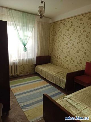 Аренда <a class='adt__geo' href='/nerukhomist/orenda-kvartyr-budynkiv/kvartyry/kyiv-misto/q-2-кімнатні/'>2 кімнати</a>-комнатной квартиры, ст.м. Левобережная