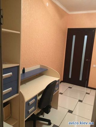 Продается <a class='adt__geo' href='/nerukhomist/prodazh-kvartyr-budynkiv/kvartyry/kyivska-oblast/q-2-кімнатні/'>2 кімнати</a>-комнатная квартира, Немешаево
