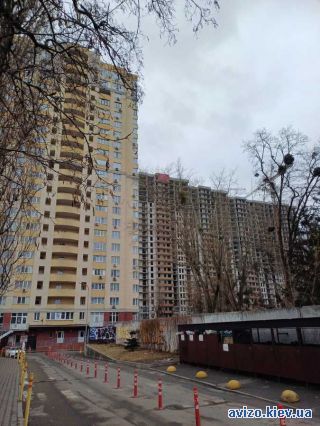 Продажа <a class='adt__geo' href='/nerukhomist/prodazh-kvartyr-budynkiv/kvartyry/kyiv-misto/q-1-кімнатні/'>1 кімната</a>-комнатной квартиры, ст.м. Васильковская