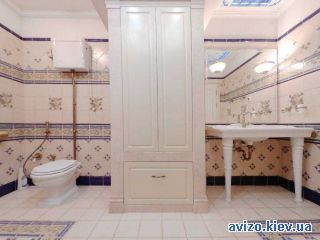 Сдается <a class='adt__geo' href='/nerukhomist/orenda-kvartyr-budynkiv/kvartyry/kyiv-misto/q-4-кімнатні/'>4 кімнати</a>-комнатная квартира