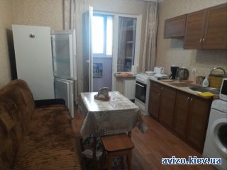 Сдам <a class='adt__geo' href='/nerukhomist/orenda-kvartyr-budynkiv/kvartyry/kyiv-misto/q-1-кімнатні/'>1 кімната</a>-комнатную квартиру, ст.м. Осокорки