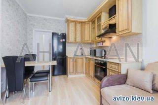 Сдается <a class='adt__geo' href='/nerukhomist/orenda-kvartyr-budynkiv/kvartyry/kyiv-misto/q-1-кімнатні/'>1 кімната</a>-комнатная квартира, ст.м. Выставочный центр