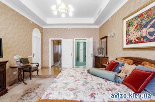 Продается <a class='adt__geo' href='/nerukhomist/prodazh-kvartyr-budynkiv/kvartyry/kyiv-misto/q-багатокімнатні/'>6 кімнат</a>-комнатная квартира