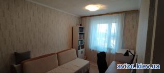 Продаю <a class='adt__geo' href='/nerukhomist/prodazh-kvartyr-budynkiv/kvartyry/kyiv-misto/q-2-кімнатні/'>2 кімнати</a>-комнатную квартиру, ст.м. Бориспольская