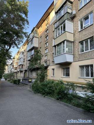 2-кімнатна, Юлії Здановської вул. (Михайла Ломоносова), 21/16, Голосії