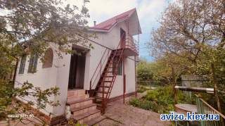 Продам 1 єт. кирпичній дом 70 кв.м. в с.Хотяновка, 12 соток земли