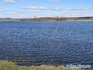 Терміново ділянки під забудову с.Літки, поруч озера!