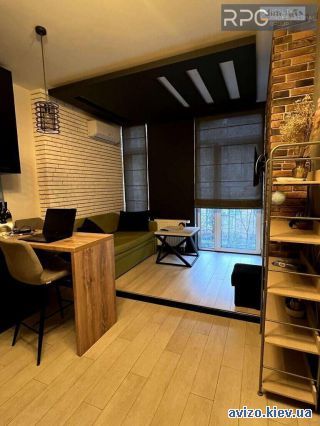 Продается <a class='adt__geo' href='/nerukhomist/prodazh-kvartyr-budynkiv/kvartyry/kyiv-misto/q-1-кімнатні/'>1 кімната</a>-комнатная квартира
