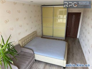 Продам <a class='adt__geo' href='/nerukhomist/prodazh-kvartyr-budynkiv/kvartyry/kyivska-oblast/q-1-кімнатні/'>1 кімната</a>-комнатную квартиру, Софиевская Борщаговка