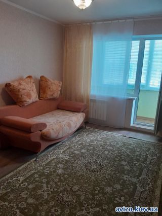 Сдам <a class='adt__geo' href='/nerukhomist/orenda-kvartyr-budynkiv/kvartyry/kyiv-misto/q-1-кімнатні/'>1 кімната</a>-комнатную квартиру
