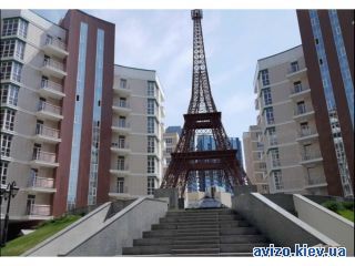 Продам <a class='adt__geo' href='/nerukhomist/prodazh-kvartyr-budynkiv/kvartyry/kyiv-misto/q-3-кімнатні/'>3 кімнати</a>-комнатную комнату