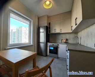 Сдаю <a class='adt__geo' href='/nerukhomist/orenda-kvartyr-budynkiv/kvartyry/kyiv-misto/q-1-кімнатні/'>1 кімната</a>-комнатную квартиру, ст.м. Позняки