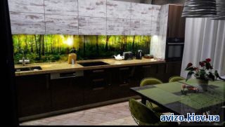 Продажа <a class='adt__geo' href='/nerukhomist/prodazh-kvartyr-budynkiv/kvartyry/kyiv-misto/q-3-кімнатні/'>3 кімнати</a>-комнатной квартиры