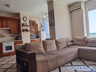 Продаю 5 кімнат-комнатную квартиру, Петропавловская Борщаговка