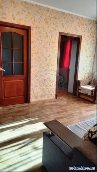 Продажа <a class='adt__geo' href='/nerukhomist/prodazh-kvartyr-budynkiv/kvartyry/kyivska-oblast/q-4-кімнатні/'>4 кімнати</a>-комнатной комнаты, Вишневое