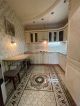 <a class="adt__geo" href="/nerukhomist/prodazh-kvartyr-budynkiv/kvartyry/kyiv-misto/q-2-кімнатні/">2 кімнати</a>-комнатная квартира, ст.м. Ипподром