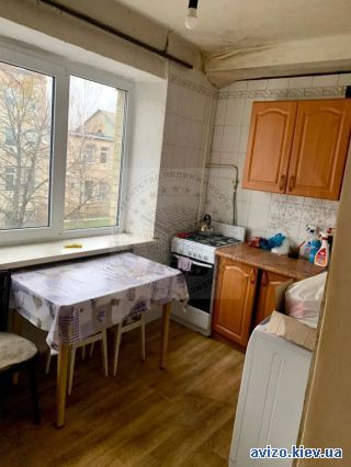 Продается <a class='adt__geo' href='/nerukhomist/prodazh-kvartyr-budynkiv/kvartyry/kyiv-misto/q-2-кімнатні/'>2 кімнати</a>-комнатная квартира, ст.м. Шулявская
