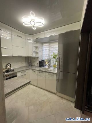 Продажа <a class='adt__geo' href='/nerukhomist/prodazh-kvartyr-budynkiv/kvartyry/kyiv-misto/q-2-кімнатні/'>2 кімнати</a>-комнатной квартиры, ст.м. Шулявская