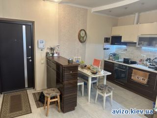 Продам <a class='adt__geo' href='/nerukhomist/prodazh-kvartyr-budynkiv/kvartyry/kyiv-misto/q-2-кімнатні/'>2 кімнати</a>-комнатную квартиру