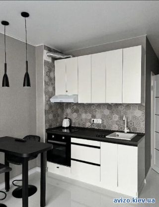 Сдаю <a class='adt__geo' href='/nerukhomist/orenda-kvartyr-budynkiv/kvartyry/kyiv-misto/q-1-кімнатні/'>1 кімната</a>-комнатную квартиру, ст.м. Бориспольская