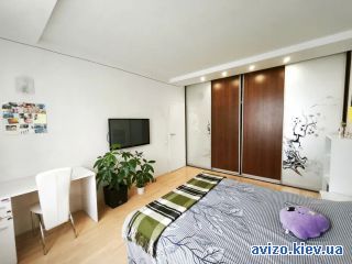 Продается <a class='adt__geo' href='/nerukhomist/prodazh-kvartyr-budynkiv/kvartyry/kyiv-misto/q-2-кімнатні/'>2 кімнати</a>-комнатная квартира, ст.м. Позняки
