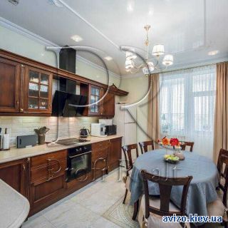 Продажа <a class='adt__geo' href='/nerukhomist/prodazh-kvartyr-budynkiv/kvartyry/kyiv-misto/q-3-кімнатні/'>3 кімнати</a>-комнатной квартиры, ст.м. Демиевская