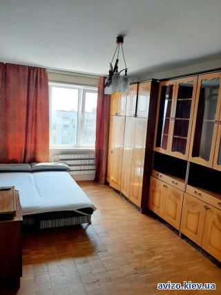Сдаю <a class='adt__geo' href='/nerukhomist/orenda-kvartyr-budynkiv/kvartyry/kyiv-misto/q-1-кімнатні/'>1 кімната</a>-комнатную квартиру, ст.м. Вокзальная