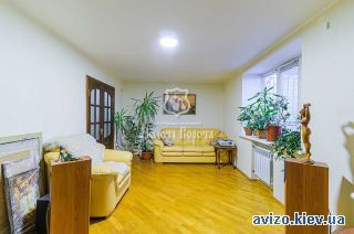 Продажа <a class='adt__geo' href='/nerukhomist/prodazh-kvartyr-budynkiv/kvartyry/kyiv-misto/q-3-кімнатні/'>3 кімнати</a>-комнатной квартиры, ст.м. Демиевская