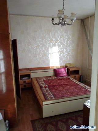 Продаю <a class='adt__geo' href='/nerukhomist/prodazh-kvartyr-budynkiv/kvartyry/kyiv-misto/q-3-кімнатні/'>3 кімнати</a>-комнатную квартиру