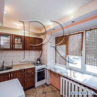 Продам <a class='adt__geo' href='/nerukhomist/prodazh-kvartyr-budynkiv/kvartyry/kyiv-misto/q-3-кімнатні/'>3 кімнати</a>-комнатную квартиру, ст.м. Политехнический институт