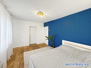 Продается <a class='adt__geo' href='/nerukhomist/prodazh-kvartyr-budynkiv/kvartyry/kyiv-misto/q-2-кімнатні/'>2 кімнати</a>-комнатная квартира