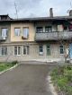 Продам <a class="adt__geo" href="/nerukhomist/prodazh-kvartyr-budynkiv/kimnaty/kyiv-misto/q-багатокімнатні/">5 кімнат</a>-комнатную комнату, ст.м. Дарница