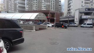 Аренда паркинга, ст.м. Позняки