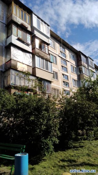 Продается <a class='adt__geo' href='/nerukhomist/prodazh-kvartyr-budynkiv/kvartyry/kyiv-misto/q-2-кімнатні/'>2 кімнати</a>-комнатная квартира, ст.м. Лесная
