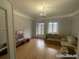 Сдается <a class='adt__geo' href='/nerukhomist/orenda-kvartyr-budynkiv/kvartyry/kyiv-misto/q-2-кімнатні/'>2 кімнати</a>-комнатная квартира