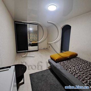 Продается <a class='adt__geo' href='/nerukhomist/prodazh-kvartyr-budynkiv/kvartyry/kyiv-misto/q-1-кімнатні/'>1 кімната</a>-комнатная квартира, ст.м. Берестейская