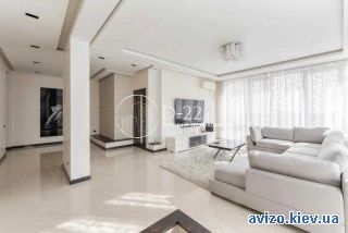 Аренда <a class='adt__geo' href='/nerukhomist/orenda-kvartyr-budynkiv/kvartyry/kyiv-misto/q-4-кімнатні/'>4 кімнати</a>-комнатной квартиры
