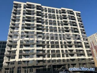 Продажа <a class='adt__geo' href='/nerukhomist/prodazh-kvartyr-budynkiv/kvartyry/kyiv-misto/q-3-кімнатні/'>3 кімнати</a>-комнатной квартиры
